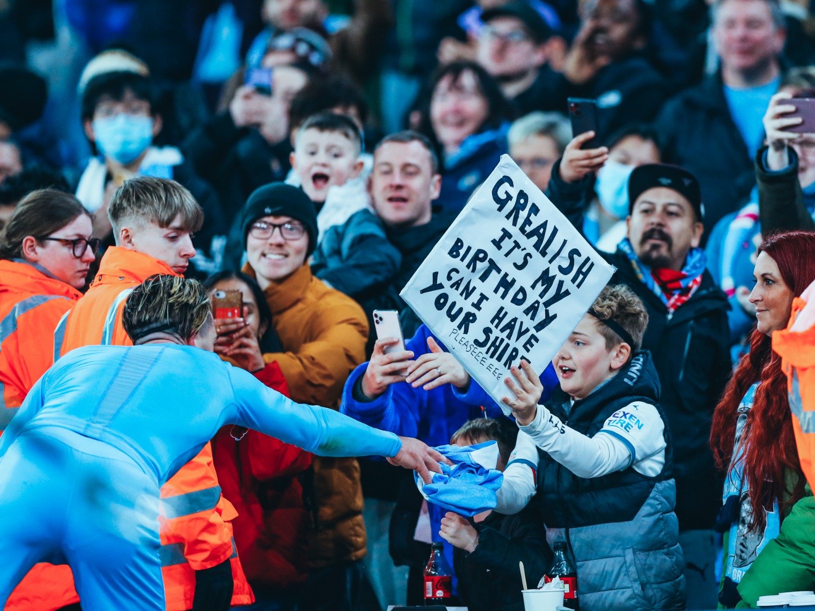 个赛季里为 个赛季里为