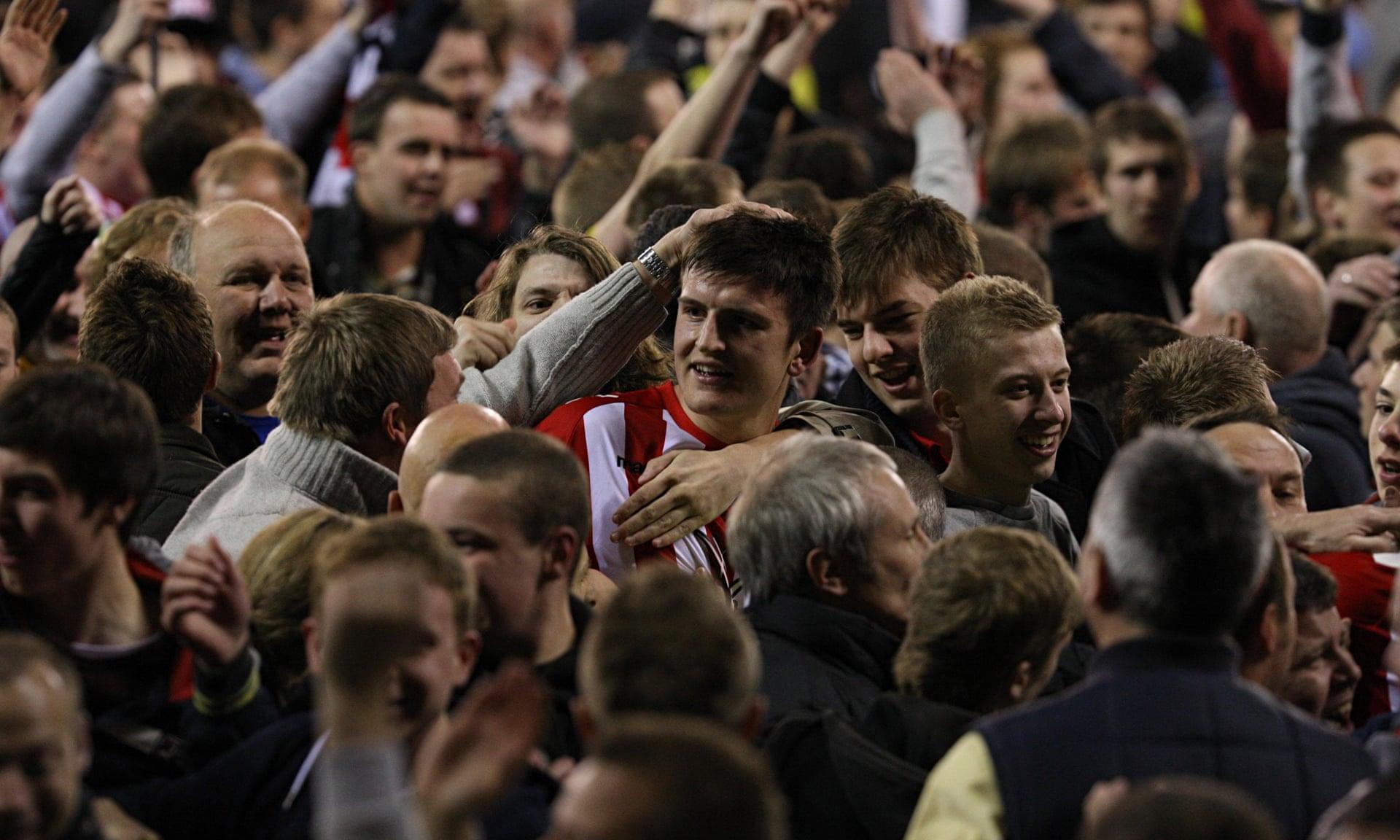 的一名年轻 的一名年轻