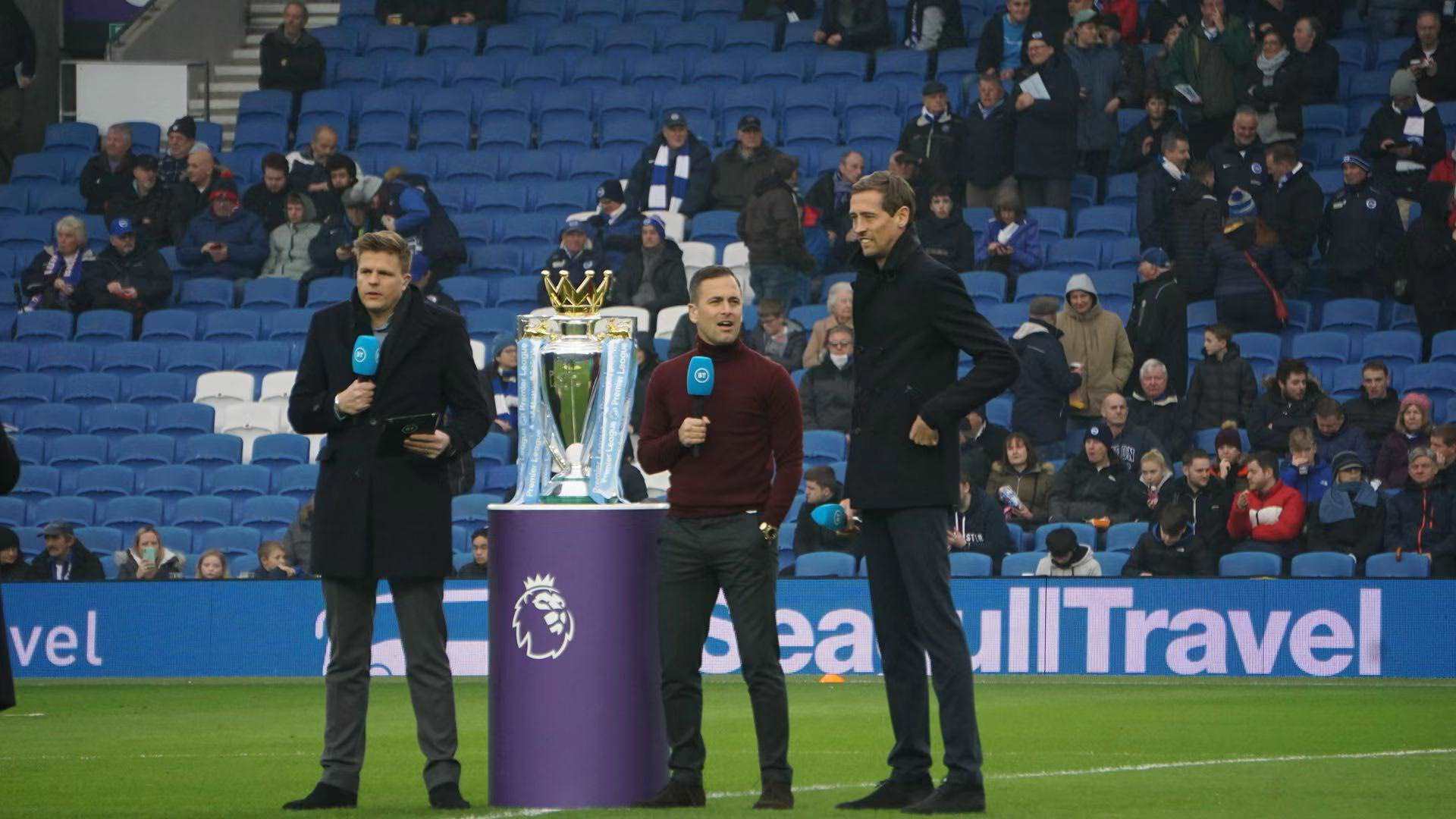 内便展现了 内便展现了